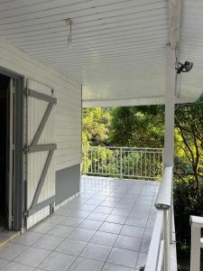 En balkon eller terrasse på La maison du sud