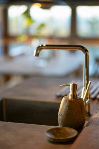 Φωτογραφία από το άλμπουμ του Design Cabin With Panoramic Views Near Sjusjøen σε Mesnali +31 φωτογραφίες