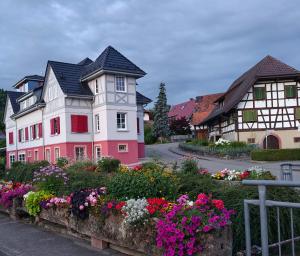 Το κτήριο όπου στεγάζεται  το διαμέρισμα