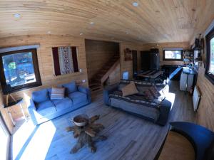 Χώρος καθιστικού στο Acogedor Refugio con tinaja y sauna