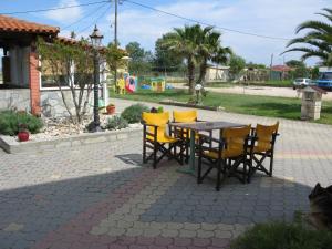 Nea Potidaea şehrindeki Seaview Aparthotel tesisine ait fotoğraf galerisinden bir görsel