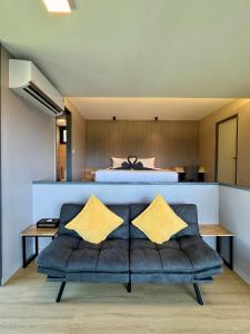 O zonă de relaxare la HIP Seaview Resort @ Phi Phi