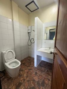 Et badeværelse på Nanworld travel sea view room