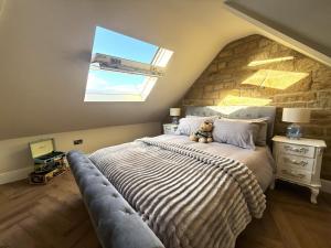 En eller flere senge i et værelse på 2 Bed in Penistone oc-p34204