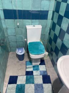 Imagine din galeria proprietății F K NSIAH Hotel în Trofwi