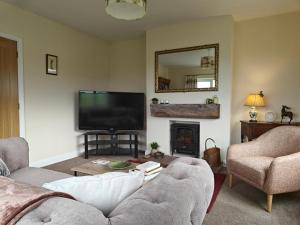 Et tv og/eller underholdning på 2 Bed in Renwick oc-h34195