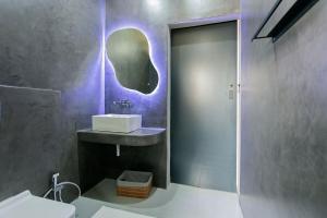 Et badeværelse på 4 sleeper luxury apartment with hot tub + 28 billeder