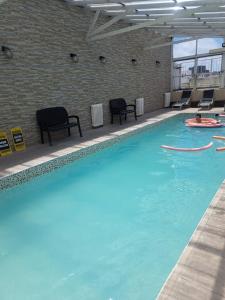 Bazén v ubytování San Remo Grand Hotel nebo v jeho okolí