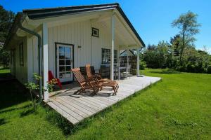 Zahrada ubytování Authentic Cottage Close To The Beach On Samsø