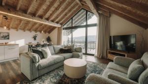 Un televizor și/sau centru de divertisment la Valden Residence