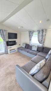 Μια τηλεόραση ή/και κέντρο ψυχαγωγίας στο Caravan Bliss