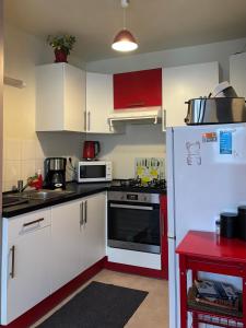 Η κουζίνα ή μικρή κουζίνα στο Jasmin