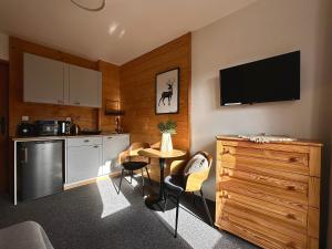 Η κουζίνα ή μικρή κουζίνα στο Dom na Wierchu +51 φωτογραφίες