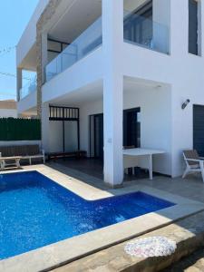 Φωτογραφία από το άλμπουμ του Duplex Rim ,with swimming pool σε Ḩammām al Ghazzāz