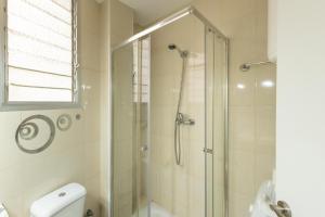 Et badeværelse på Duque Center Premium Suites + 16 billeder