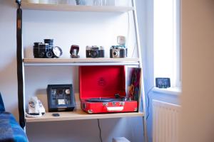 Tetera y cafetera en Reeve House - 2-Bed - FREE Parking & Wi-Fi