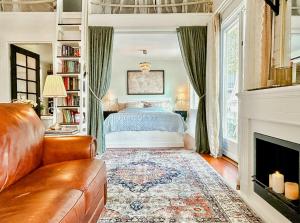 Ένα ή περισσότερα κρεβάτια σε δωμάτιο στο Präriens Pärla