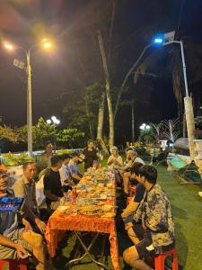 Επισκέπτες που μένουν στο Cat Tien Vista