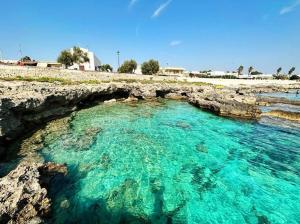 Peisaj natural din apropierea acestei vile