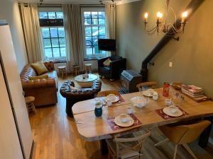 Χώρος καθιστικού στο Luxe kamer centrum Sluis