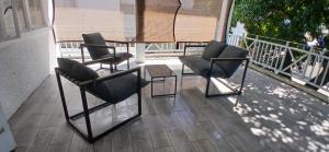 Μπαλκόνι ή βεράντα στο My Friends Place