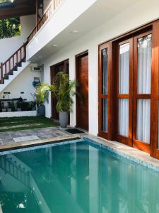 Πισίνα στο ή κοντά στο Villa Balcony Bliss