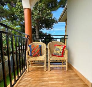 Balkón nebo terasa v ubytování Peaceful Lakeview Home in Entebbe