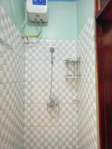 Koupelna v ubytování Peaceful Lakeview Home in Entebbe