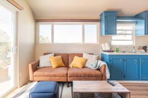 Η κουζίνα ή μικρή κουζίνα στο Casita on bluff above Puerto Nuevo lobster village