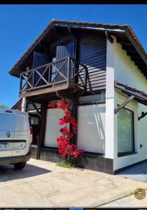 Το κτήριο όπου στεγάζεται  το διαμέρισμα