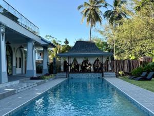 Πισίνα στο ή κοντά στο Villa Sri Raya