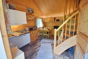 Φωτογραφία από το άλμπουμ του Schwedentraum 