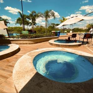 Swimmingpoolen hos eller tæt på Alta Vista Termas Resort Caldas Novas + 9 billeder