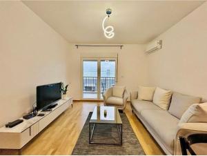 Φωτογραφία από το άλμπουμ του Modern and luxury apartment στην Ποντγκόριτσα