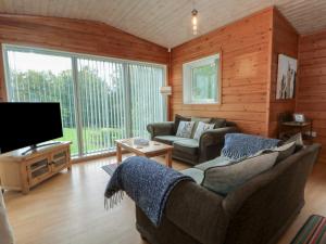 Et tv og/eller underholdning på Woodlands View