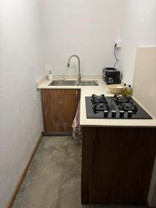 Eldhús eða eldhúskrókur á 5 Spots Studio +5 myndir