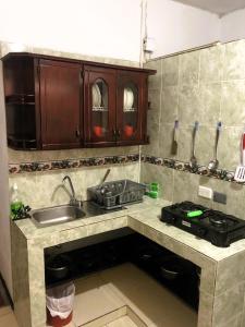 Η κουζίνα ή μικρή κουζίνα στο Apartamento PARA FAMILIA perfecta ubicación