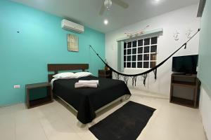 Ένα ή περισσότερα κρεβάτια σε δωμάτιο στο La Casa de los Chofas +27 φωτογραφίες