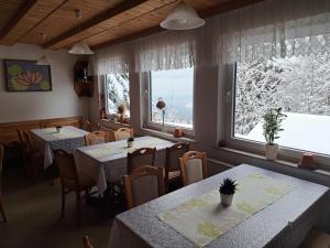 Φωτογραφία από το άλμπουμ του Gostišče Jelka σε Hočko Pohorje