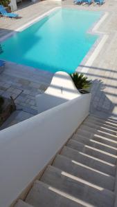 Bazén v ubytování Mare Mare Mykonos nebo v jeho okolí