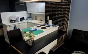 Η κουζίνα ή μικρή κουζίνα στο Studio Face à la Mer 50m de la Plage Middlelkerke Centre