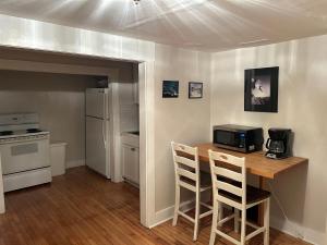 Η κουζίνα ή μικρή κουζίνα στο 10 min Killington and Woodstock +10 φωτογραφίες