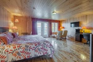 Ένα ή περισσότερα κρεβάτια σε δωμάτιο στο Auberge Foin de mer +22 φωτογραφίες