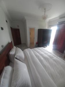 Ένα ή περισσότερα κρεβάτια σε δωμάτιο στο Jacobs Hôtel