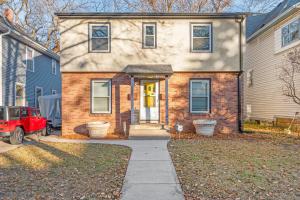 Το κτήριο όπου στεγάζεται  η παραθεριστική κατοικία