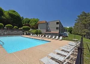 Φωτογραφία από το άλμπουμ του Cozy Condo at Weirs beach στη Laconia