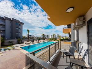 Πισίνα στο ή κοντά στο Dorado Suit