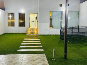 Φωτογραφία από το άλμπουμ του شاليهات الفخامة σε Ταΐφ