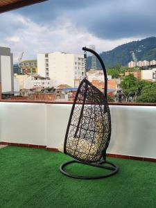 O vedere generală la munți sau o vedere la munte luată de la această pensiune