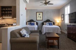 Ένα ή περισσότερα κρεβάτια σε δωμάτιο στο Hotel Audubon